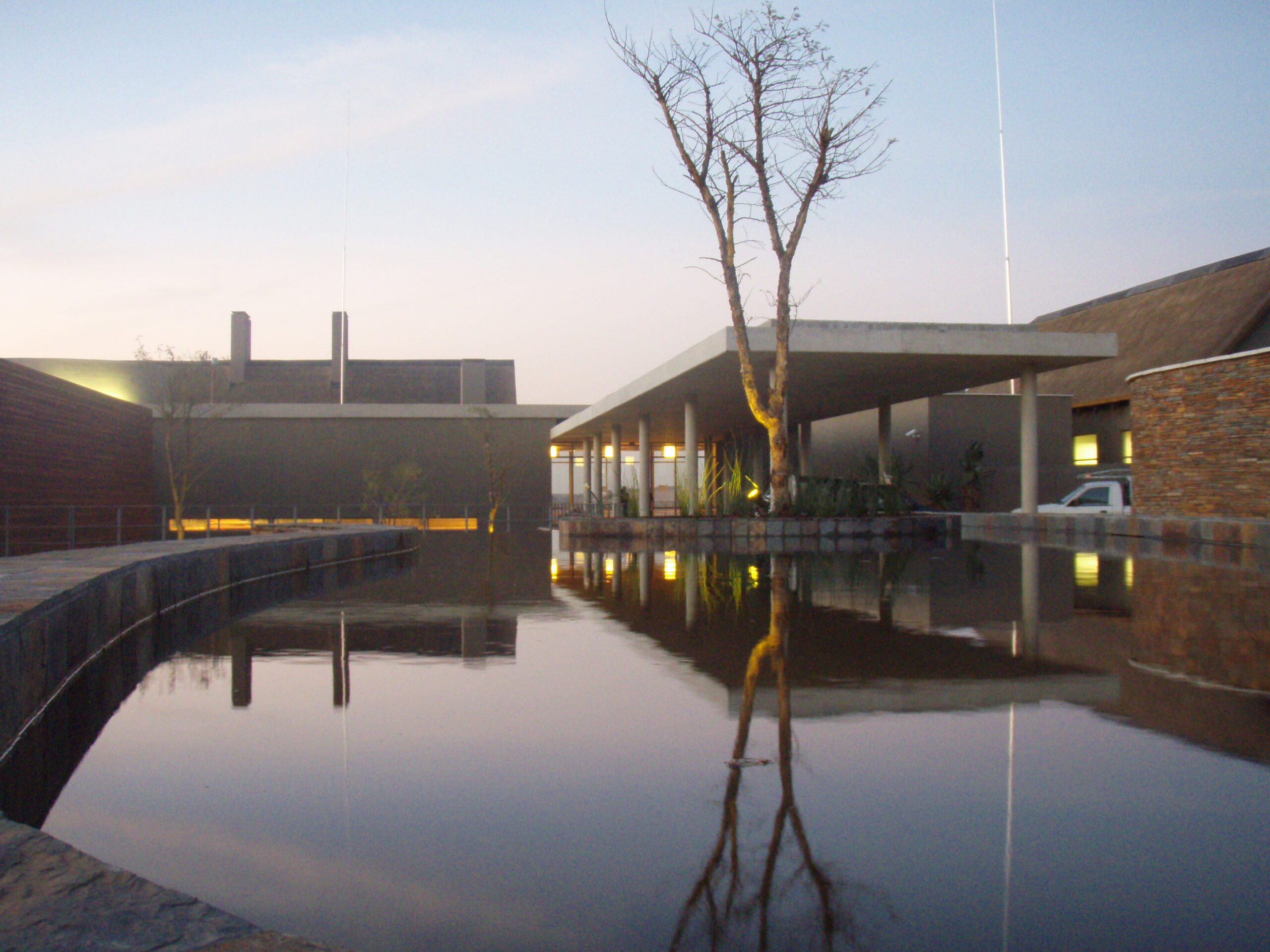 Roads & Civils: Serengeti Club House